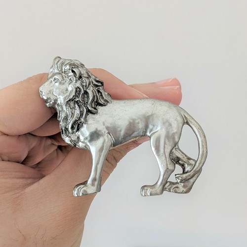 Silber löwe tier - löwe,
